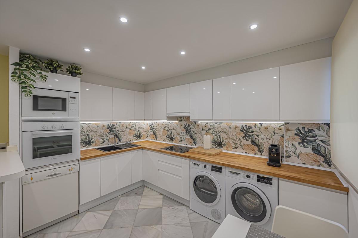 Apartment for Sale in Estepona