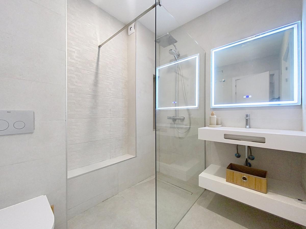 Apartamento en Venta en Estepona