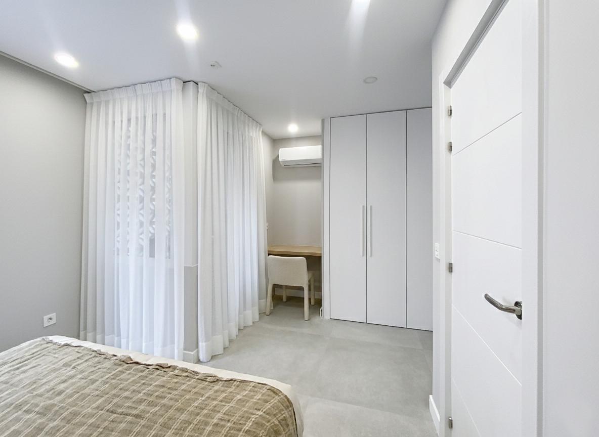 Apartamento en Venta en Estepona