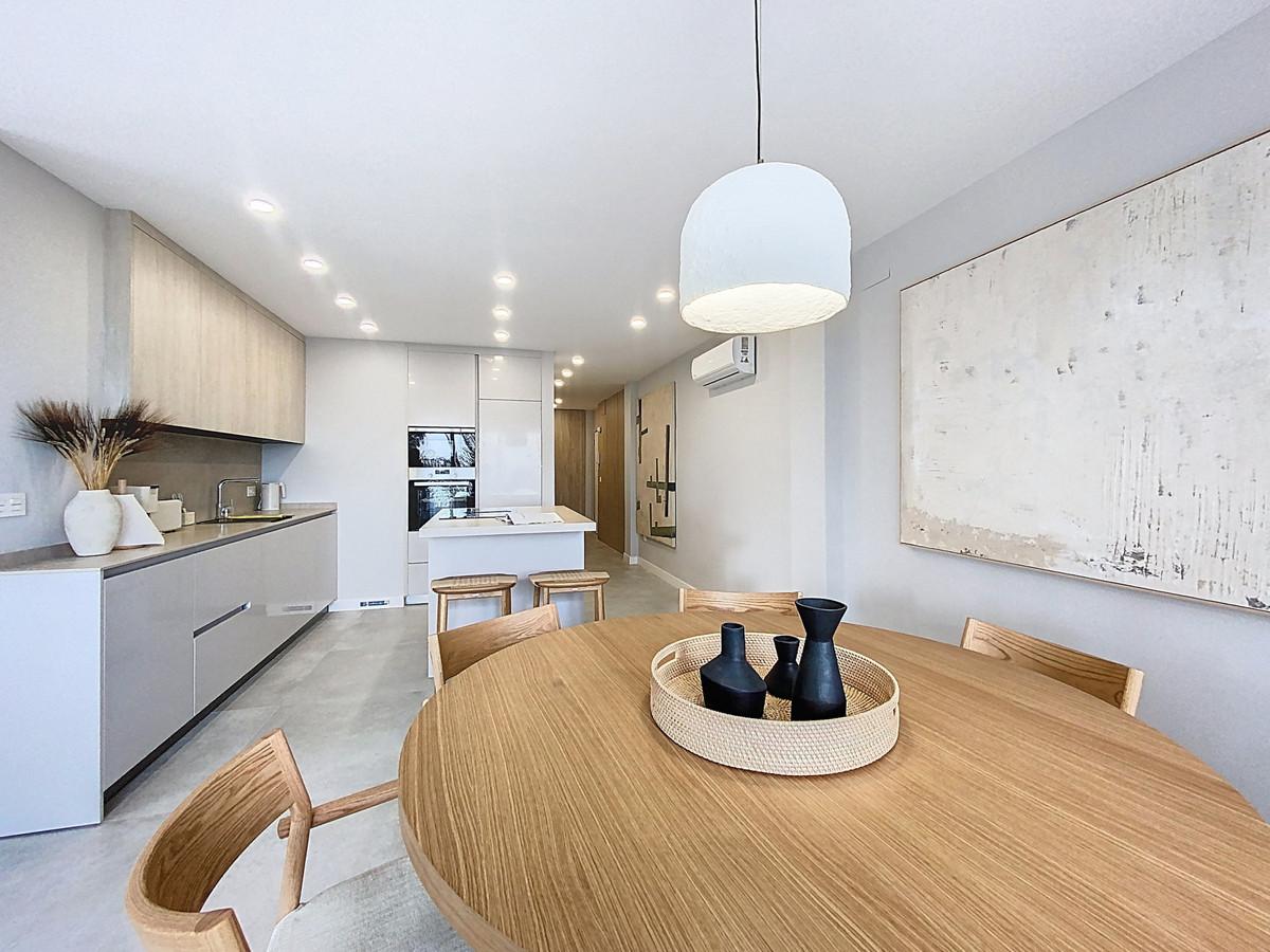 Apartamento en Venta en Estepona