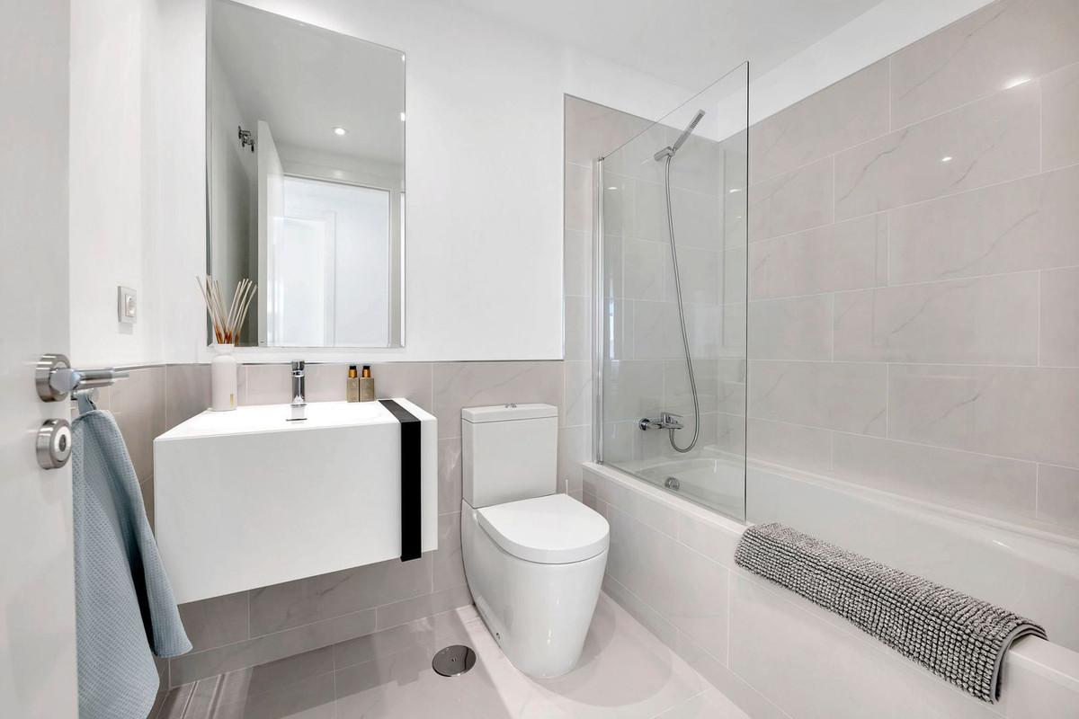 Apartment for Sale in Estepona