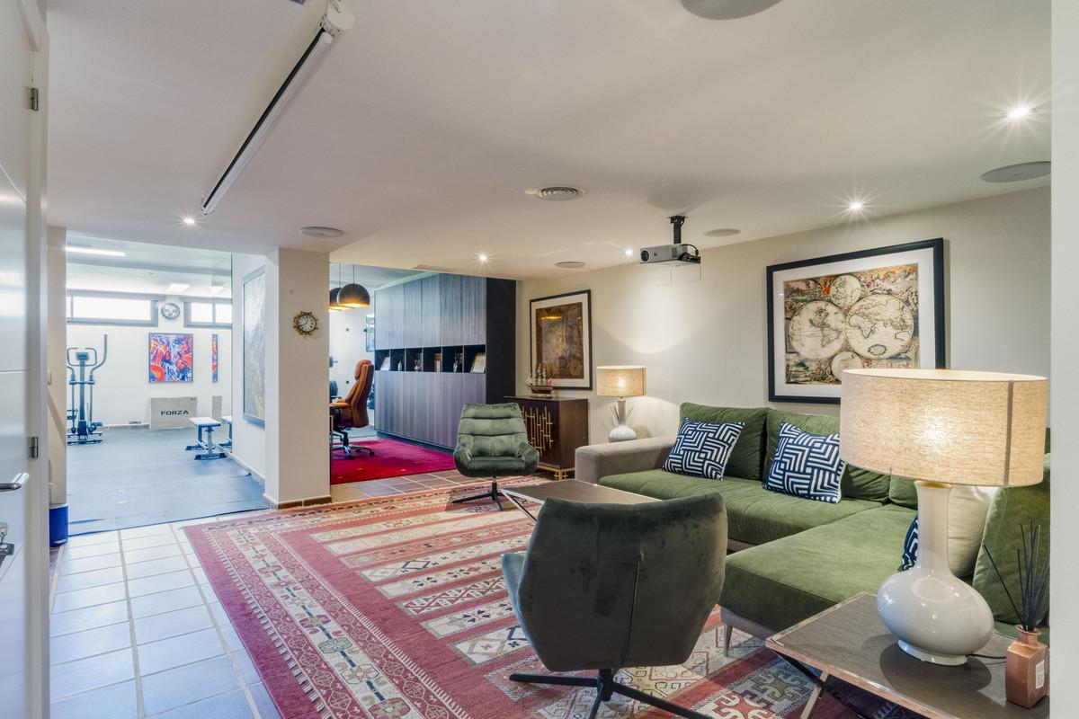 Pareado en Venta en Estepona