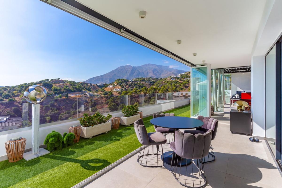Penthouse for Sale in Estepona