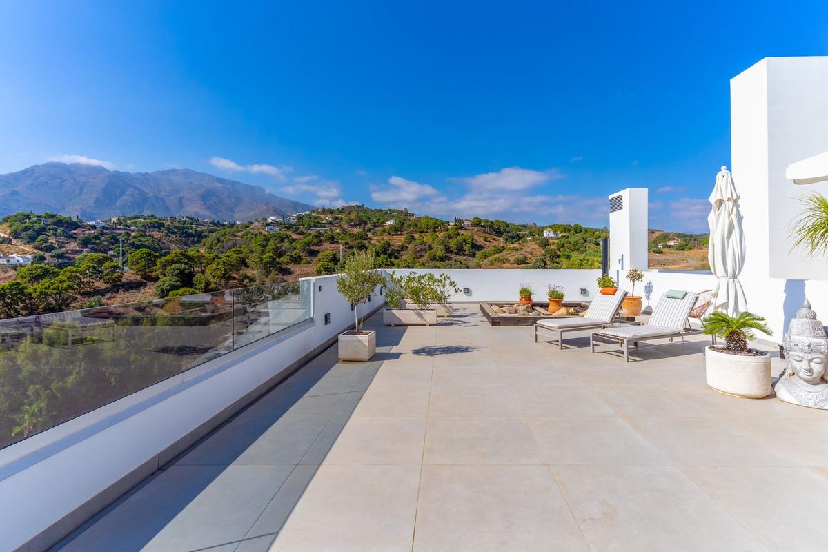 Penthouse for Sale in Estepona