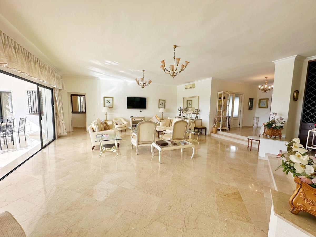 Casa en Venta en Estepona