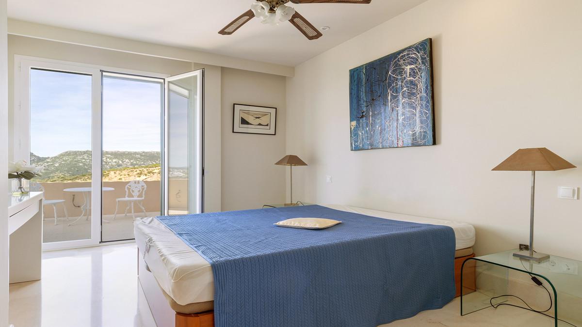 Penthouse for Sale in Casares