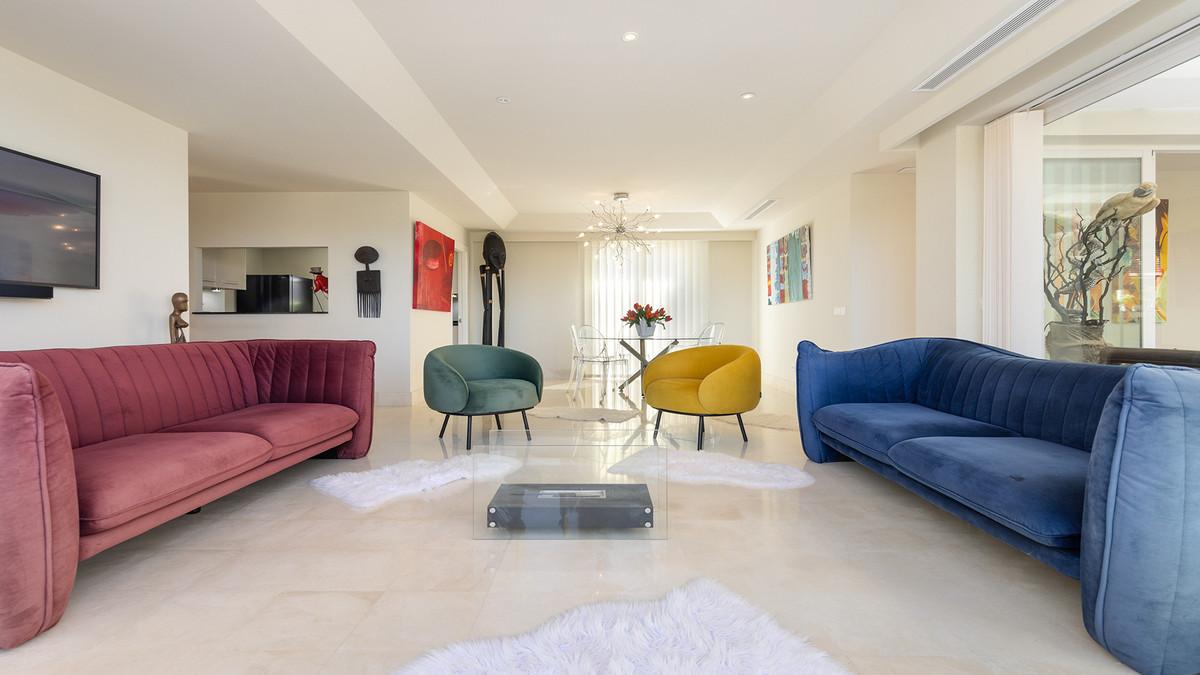 Penthouse for Sale in Casares