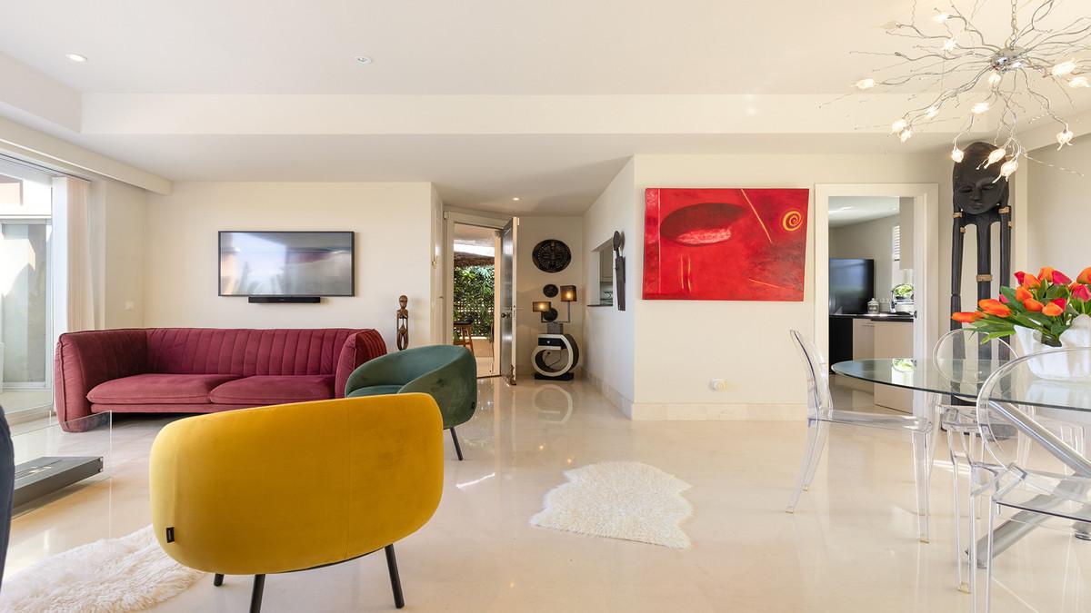 Penthouse for Sale in Casares