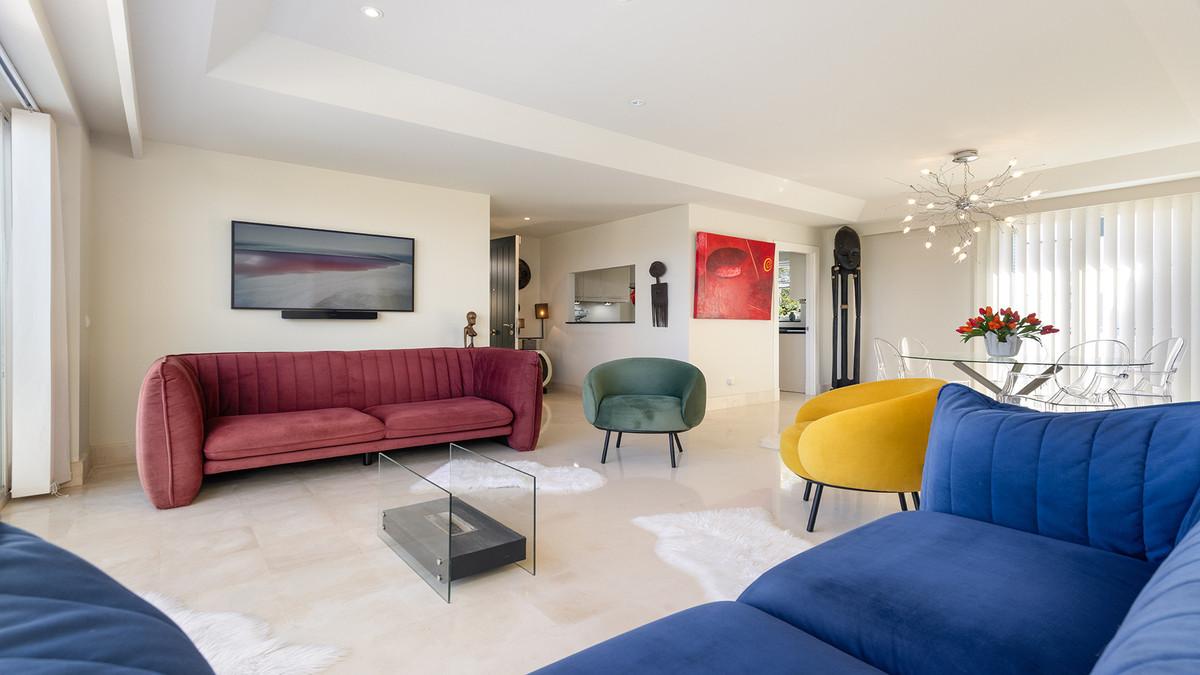 Penthouse for Sale in Casares