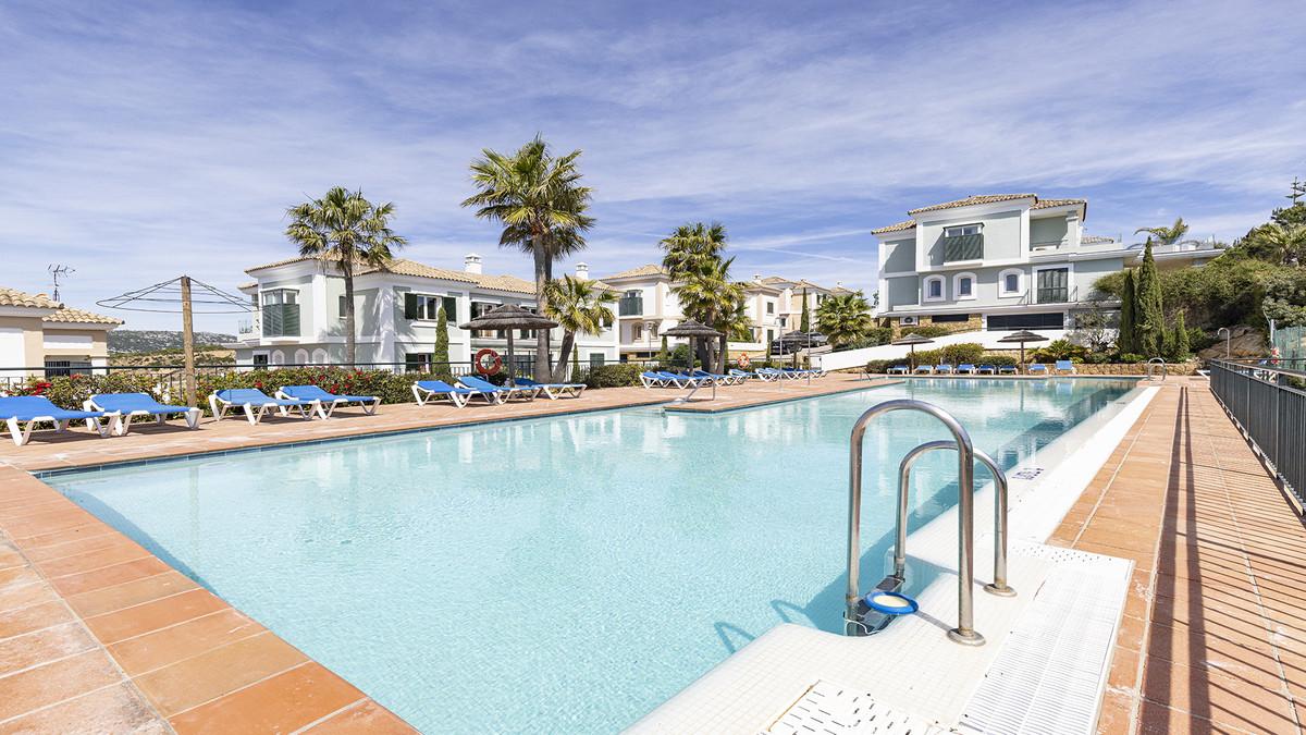 Penthouse for Sale in Casares