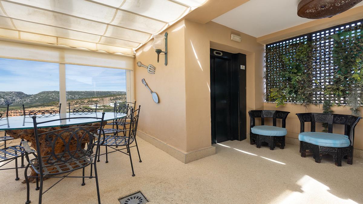 Penthouse for Sale in Casares
