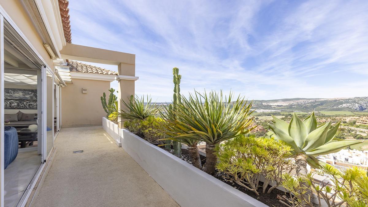 Penthouse for Sale in Casares