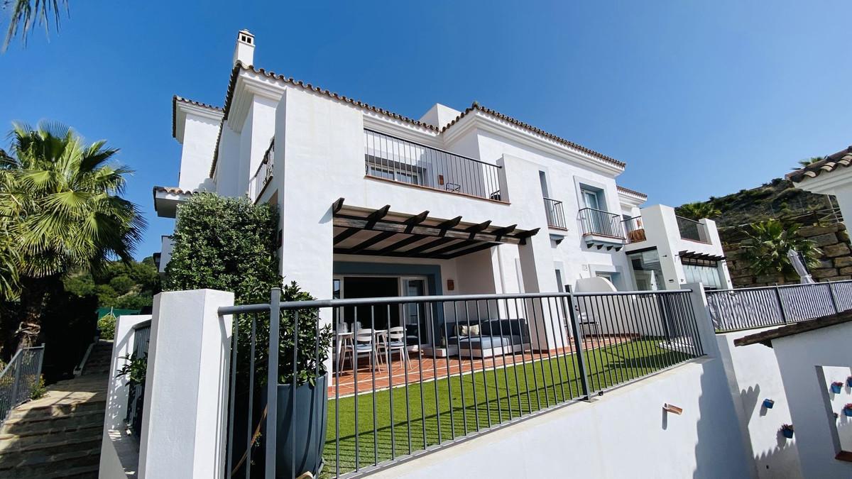Apartment for Sale in Estepona