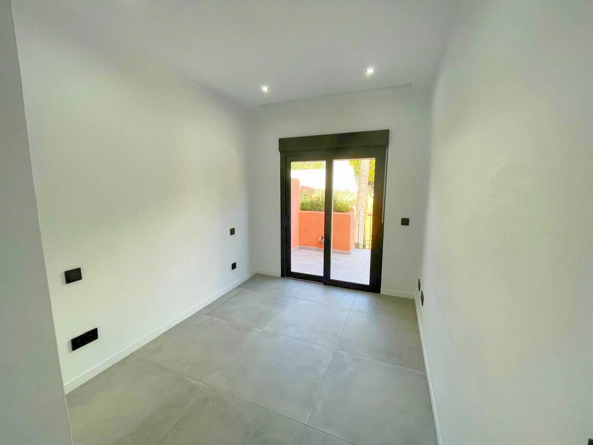 Adosado en Venta en Estepona