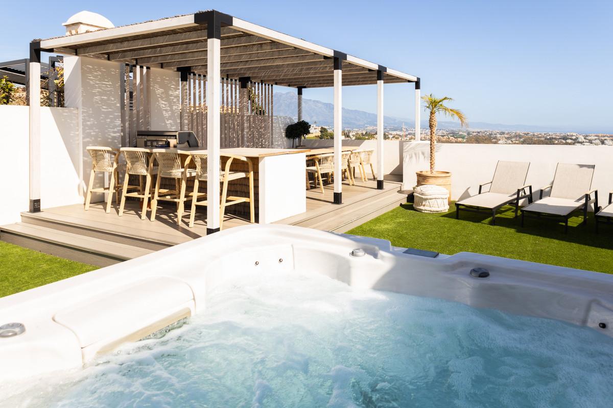 Penthouse for Sale in Estepona