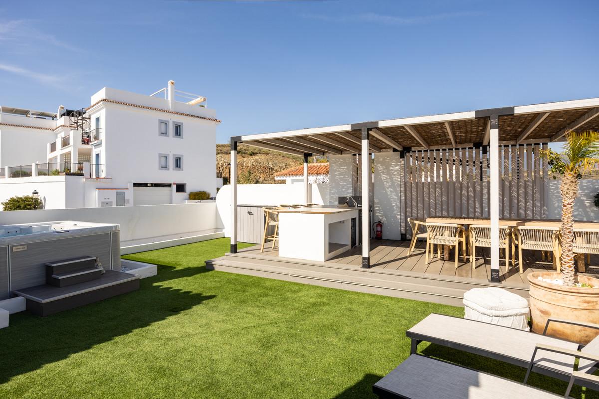 Penthouse for Sale in Estepona