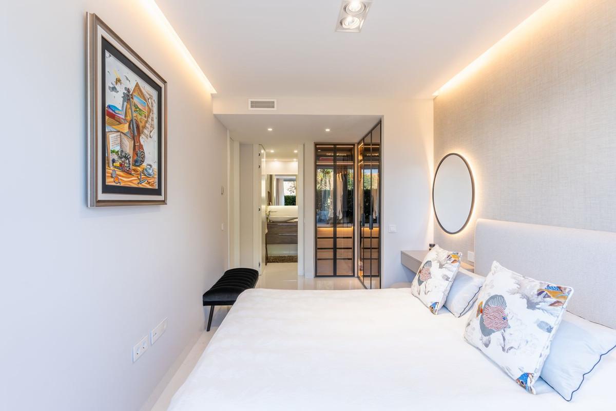 Apartamento en Venta en Estepona