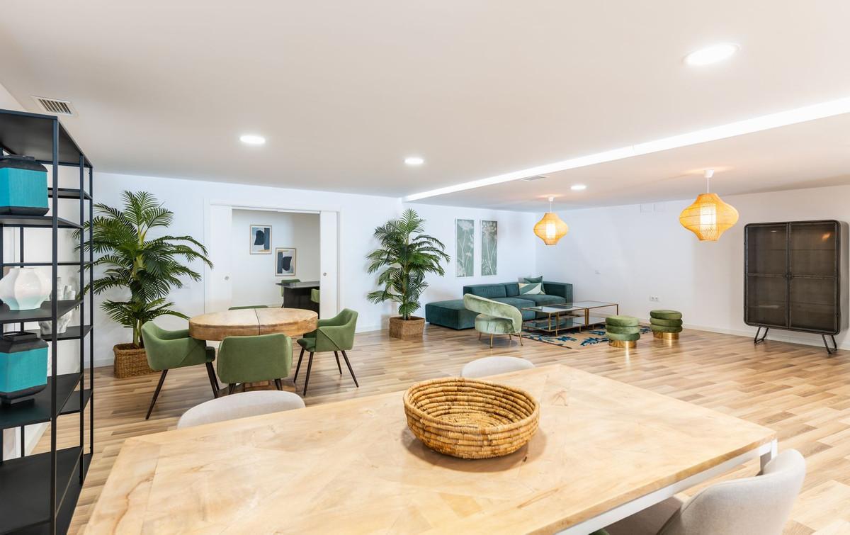 Apartamento en Venta en Estepona