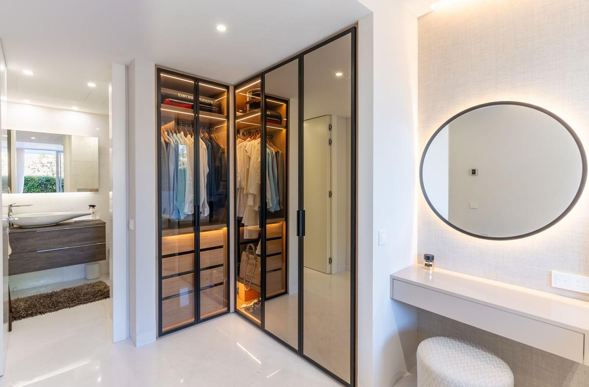Apartamento en Venta en Estepona