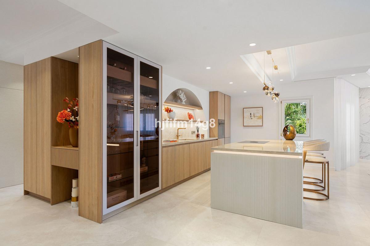 Penthouse for Sale in Estepona