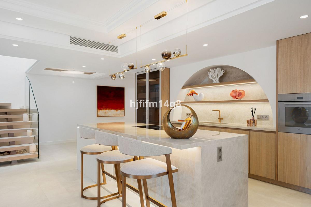 Penthouse for Sale in Estepona
