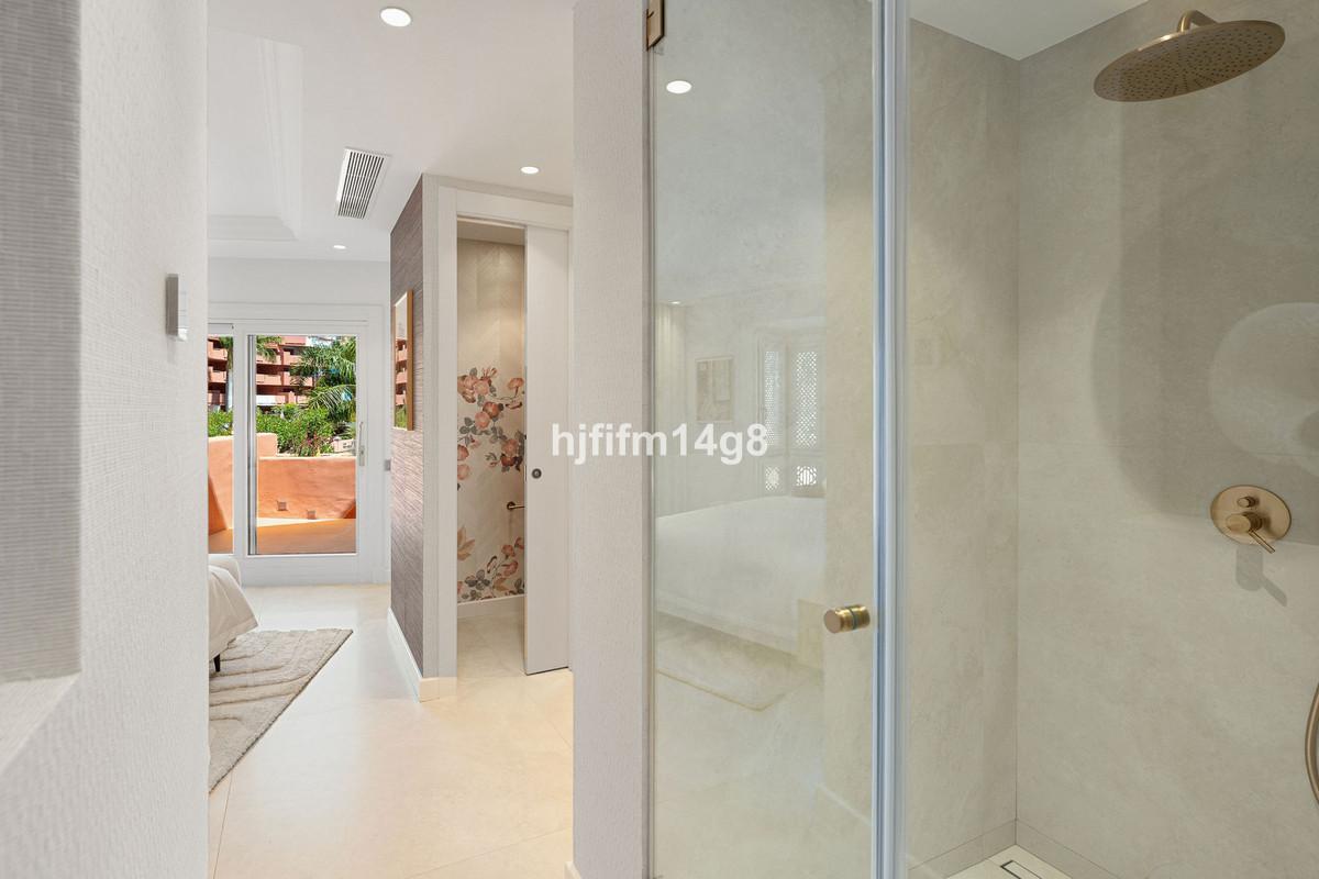 Penthouse for Sale in Estepona