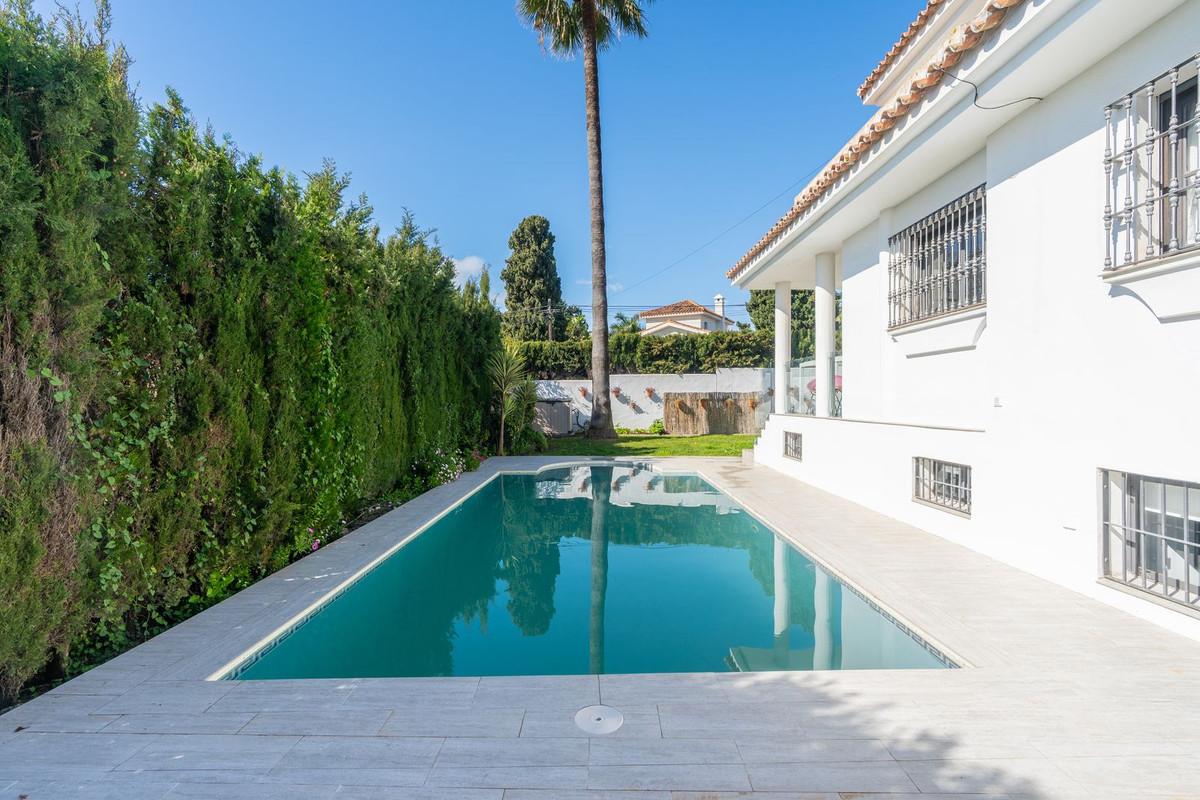 Casa en Venta en Estepona
