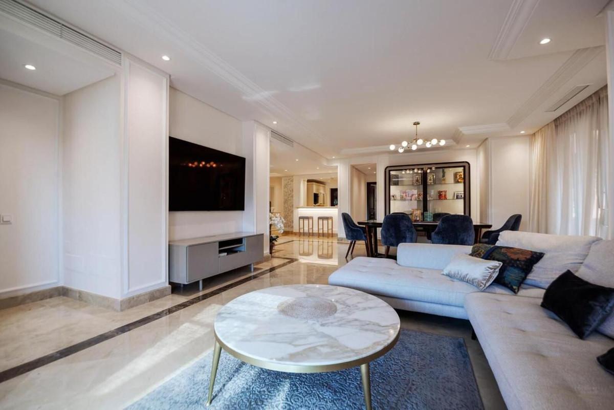 Penthouse for Sale in Estepona