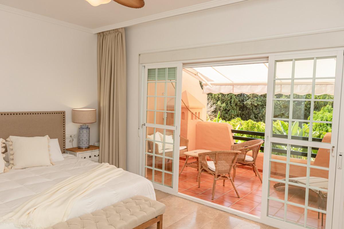 Semi-detached House for Sale in Marbella