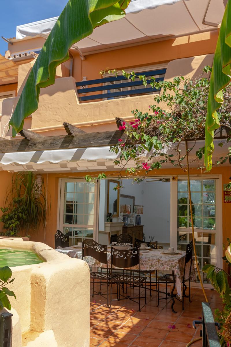 Semi-detached House for Sale in Marbella