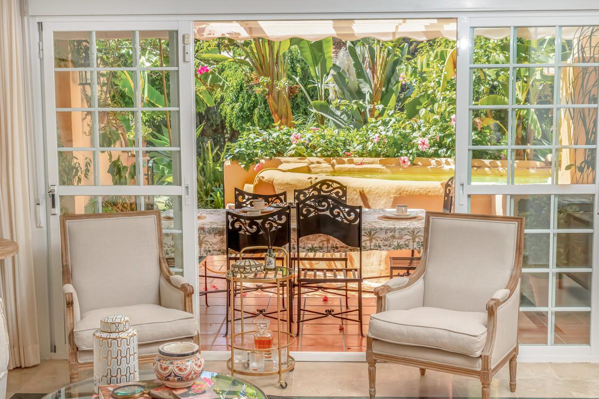 Semi-detached House for Sale in Marbella
