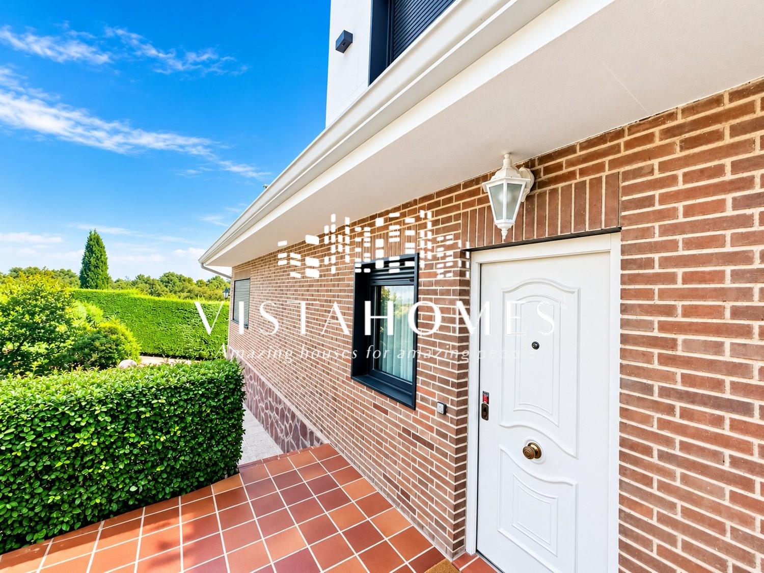 Chalet for Sale in San Agustín del Guadalix