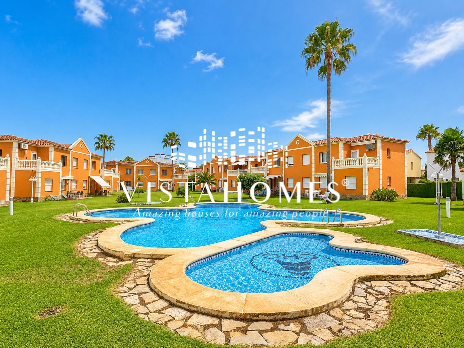 Semi-detached House for Sale in Oliva