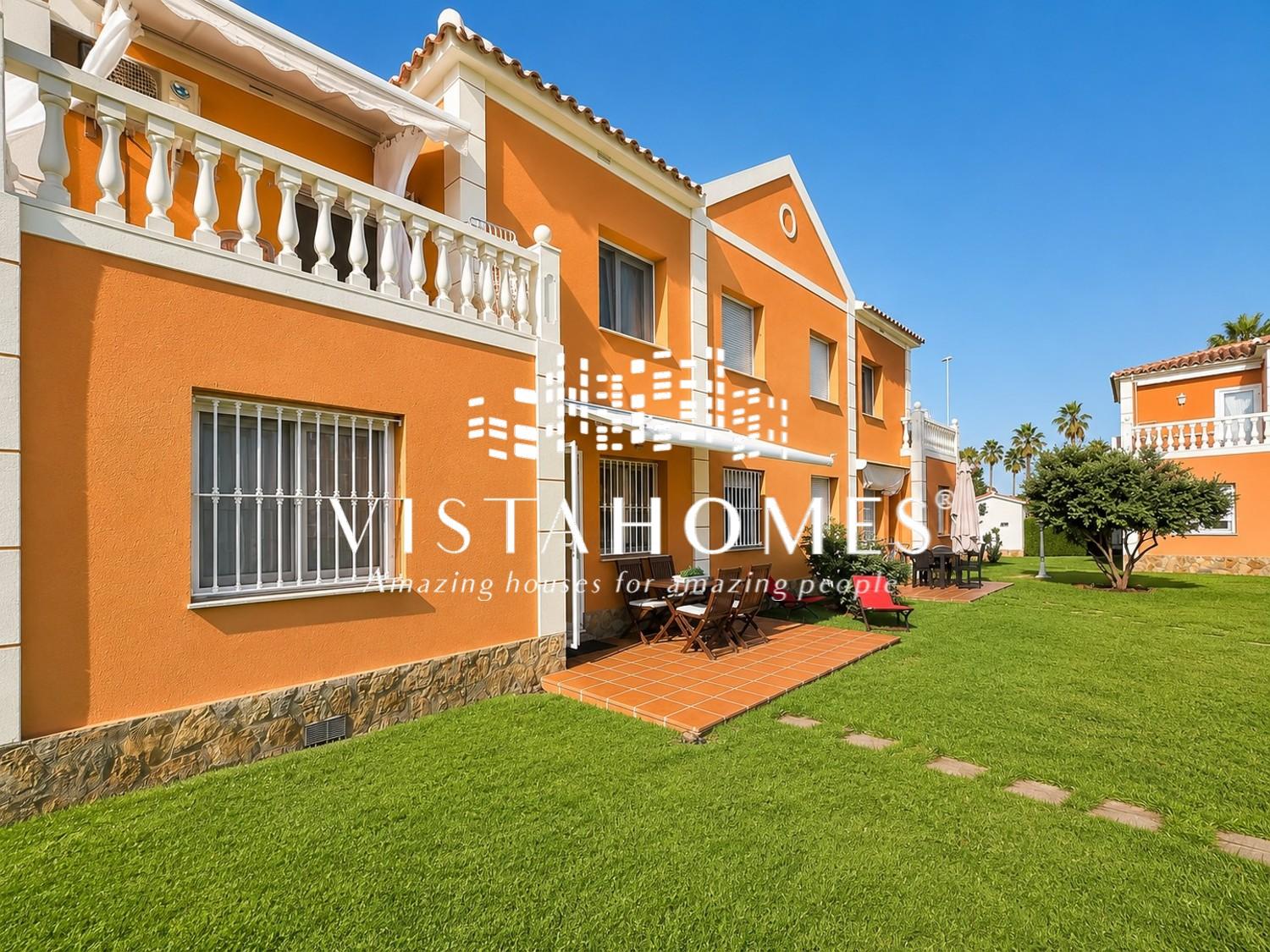 Semi-detached House for Sale in Oliva
