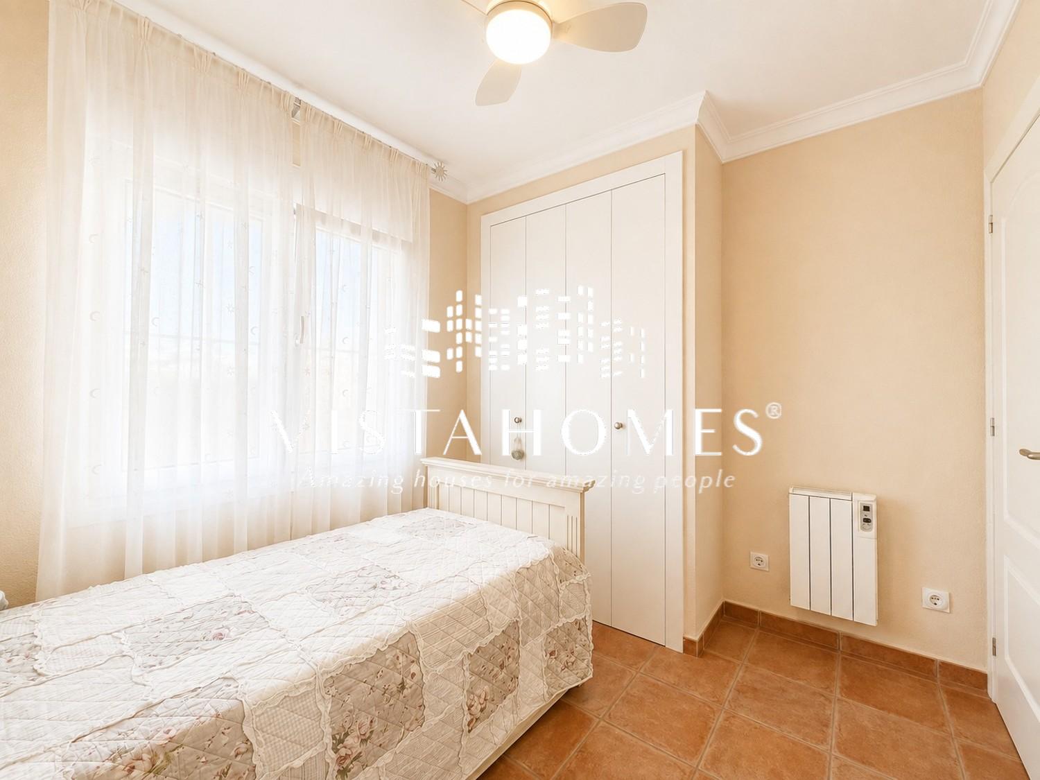Semi-detached House for Sale in Oliva