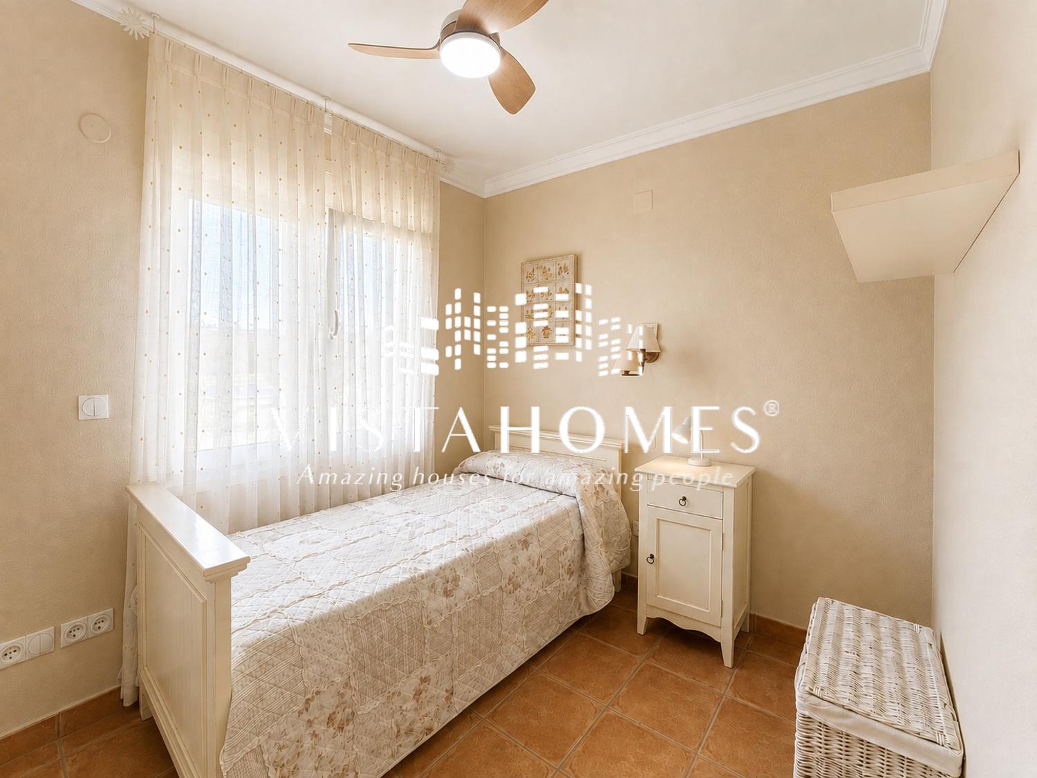 Semi-detached House for Sale in Oliva