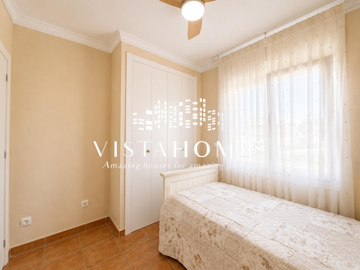 Semi-detached House for Sale in Oliva