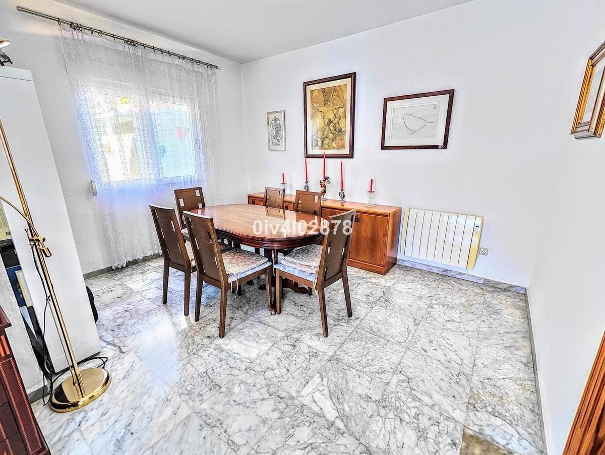 Villa for Sale in Benalmádena