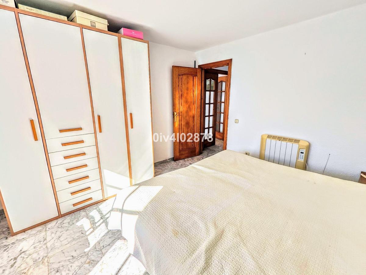 Villa for Sale in Benalmádena