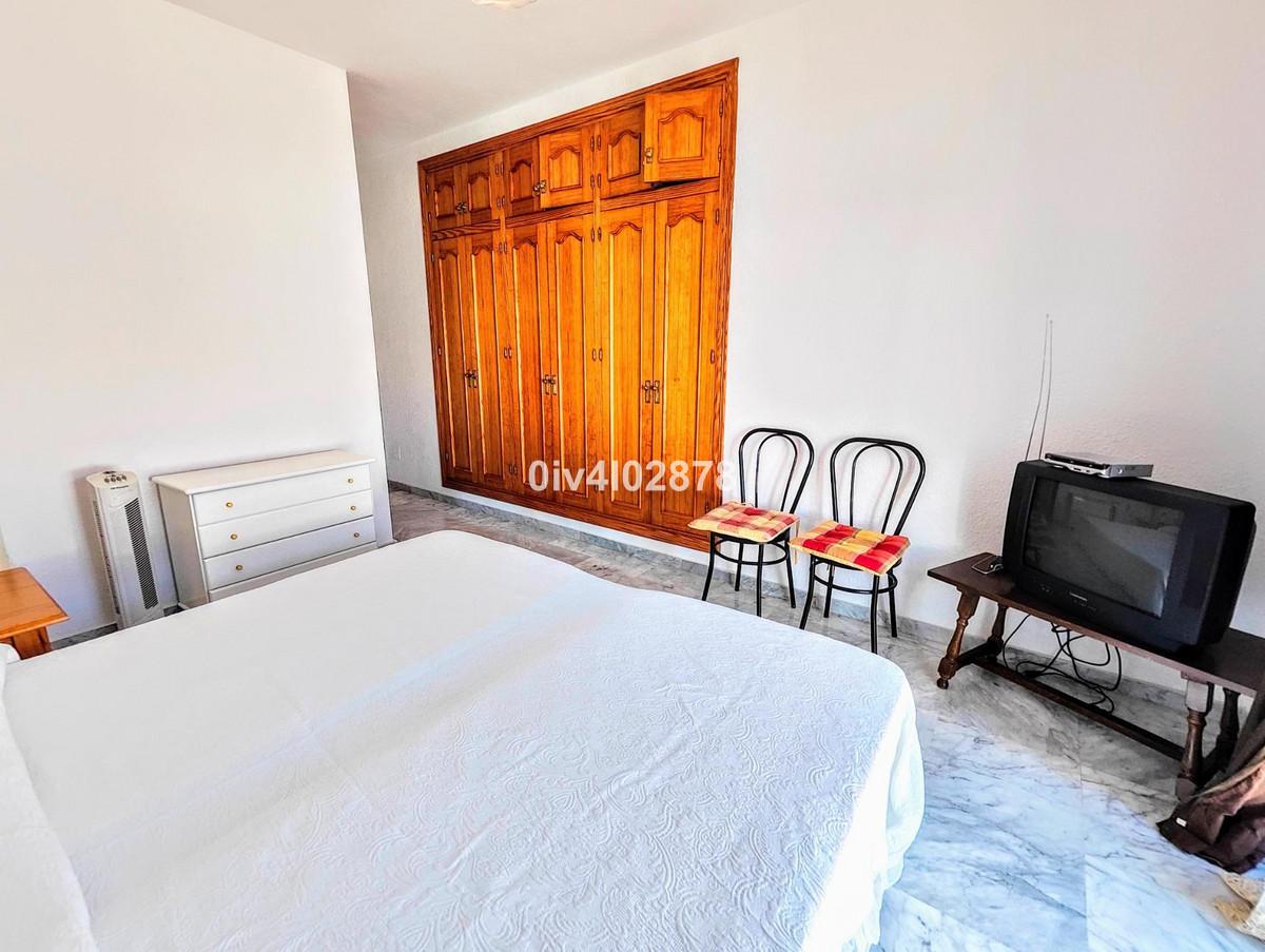Villa for Sale in Benalmádena