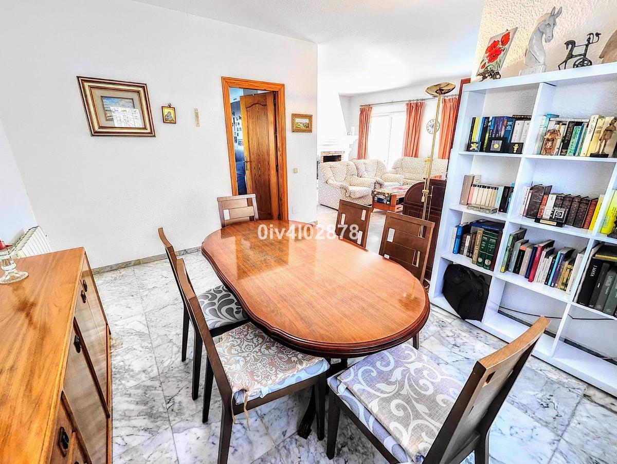 Villa for Sale in Benalmádena