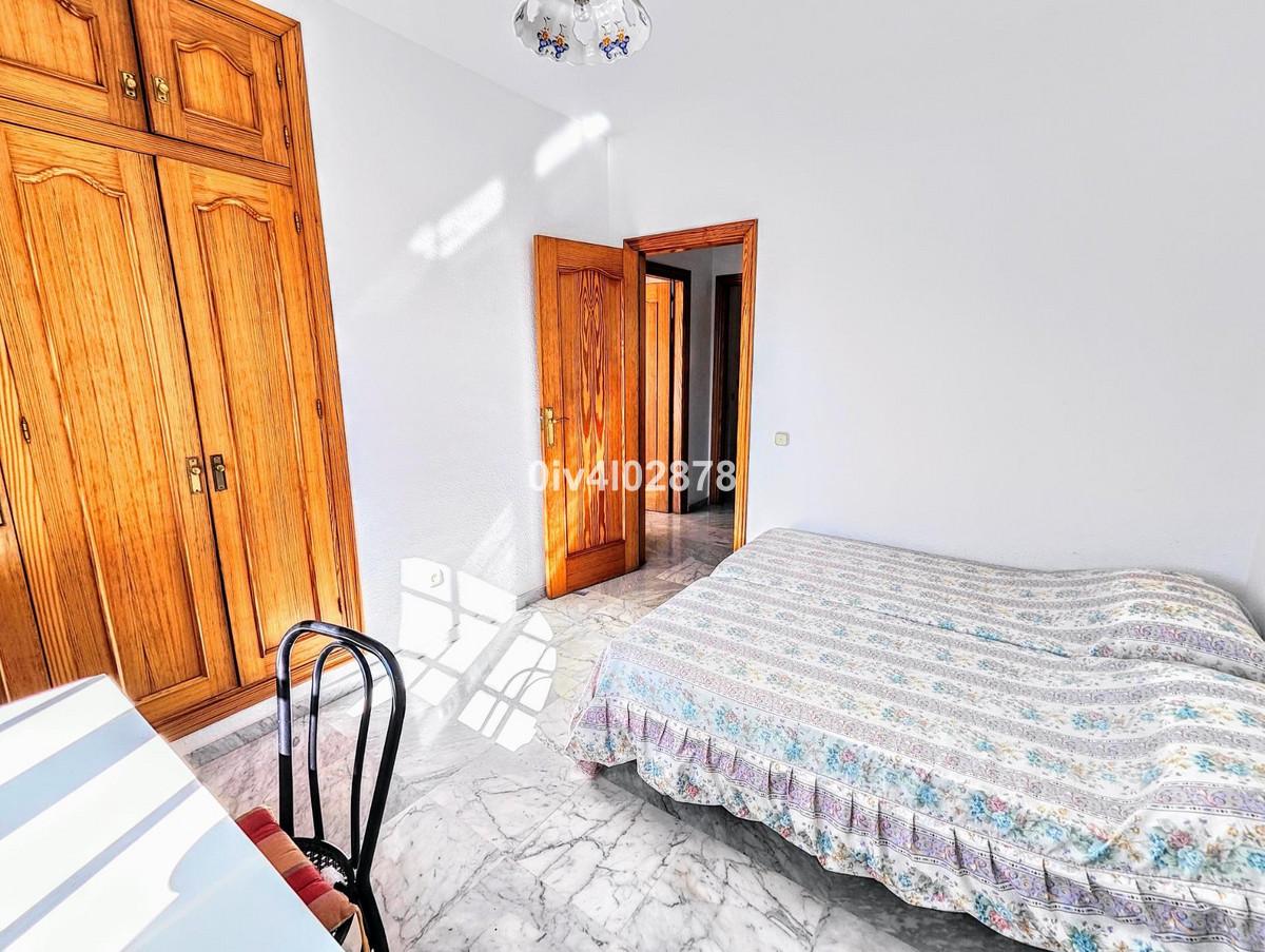 Villa for Sale in Benalmádena