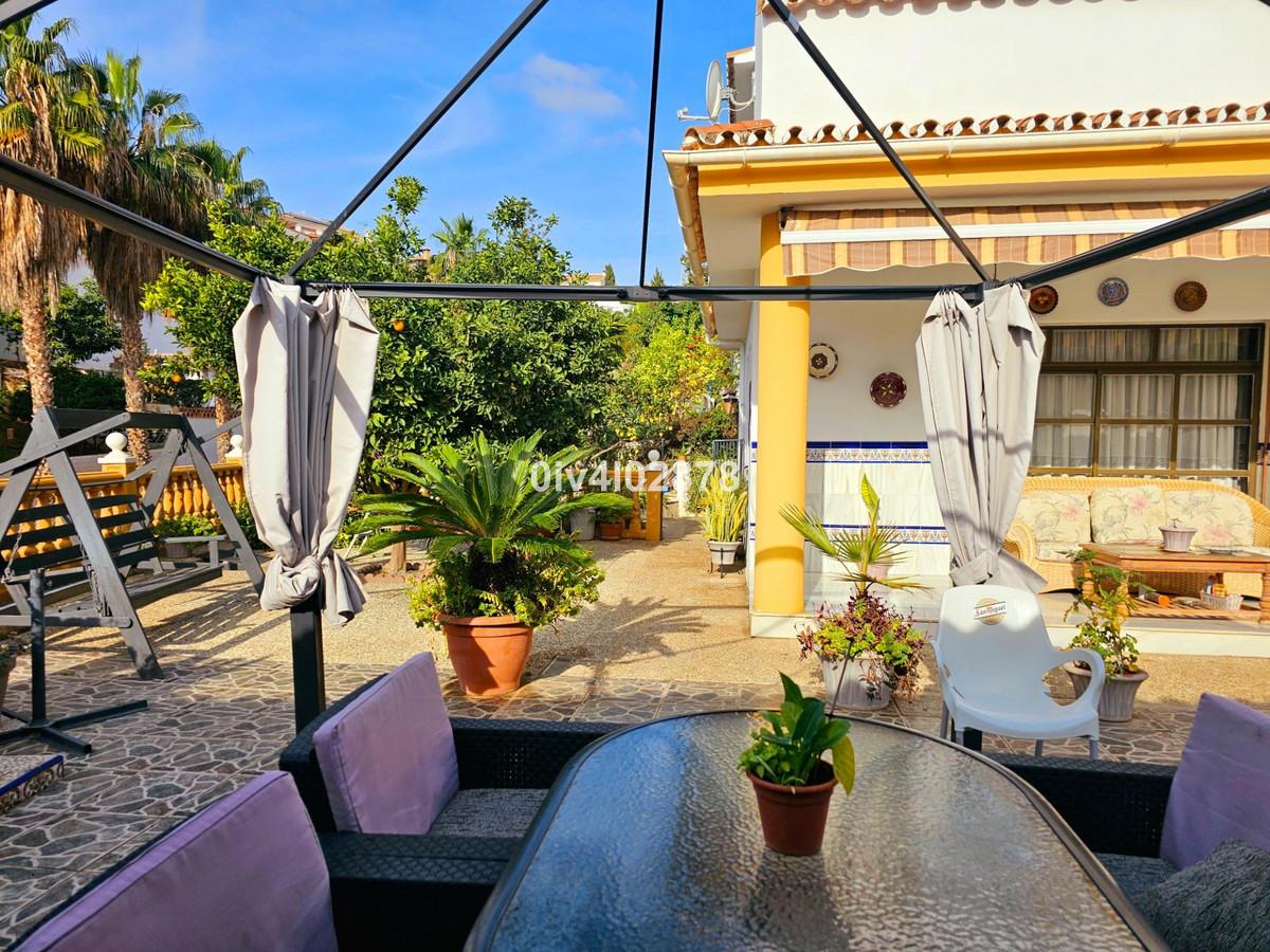 Villa for Sale in Benalmádena
