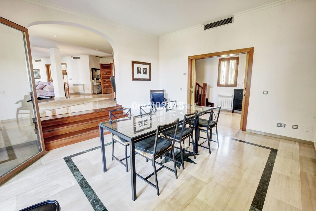 Villa en Venta en Benalmádena