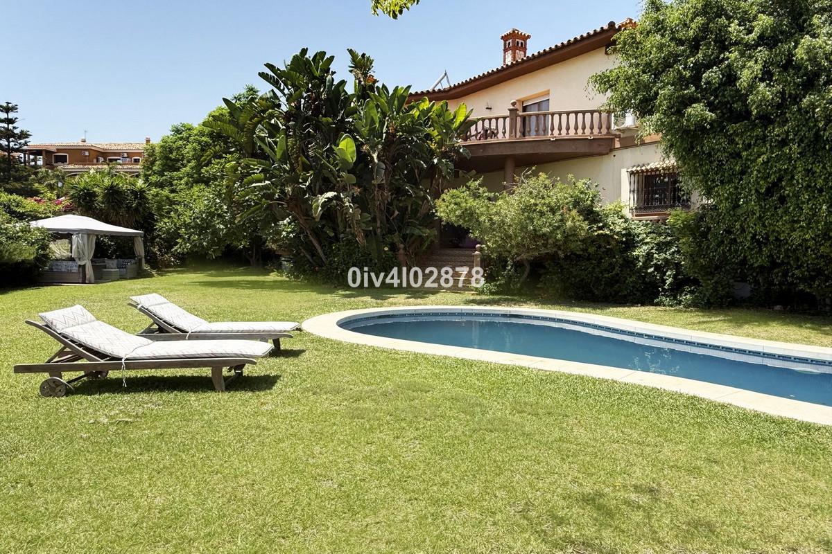 Villa en Venta en Benalmádena