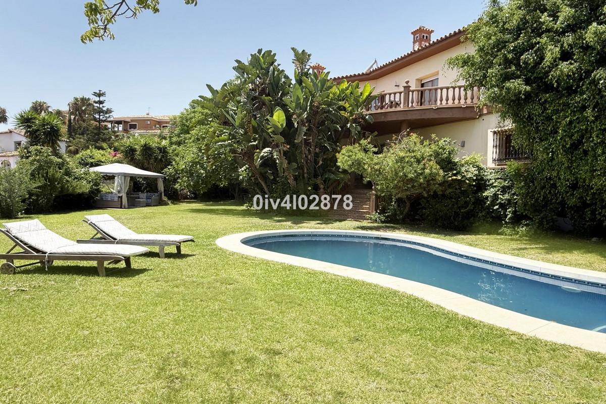 Villa en Venta en Benalmádena