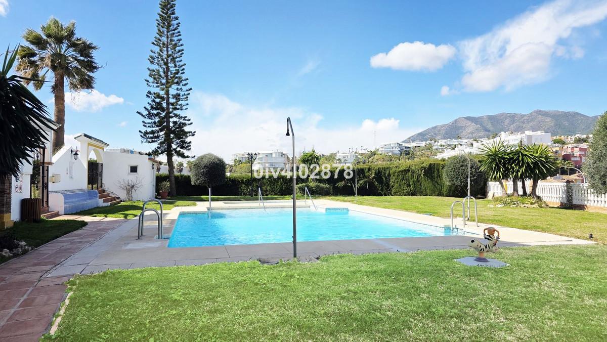 Adosado en Venta en Benalmádena