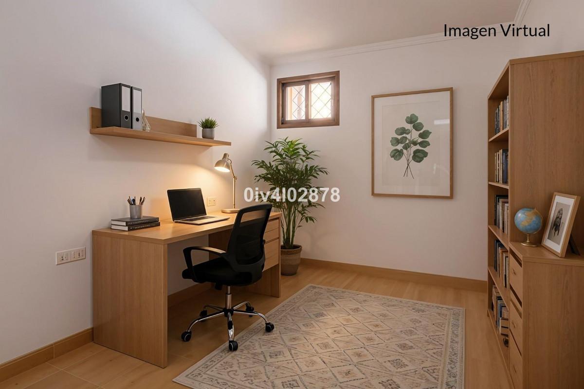 Villa for Sale in Benalmádena