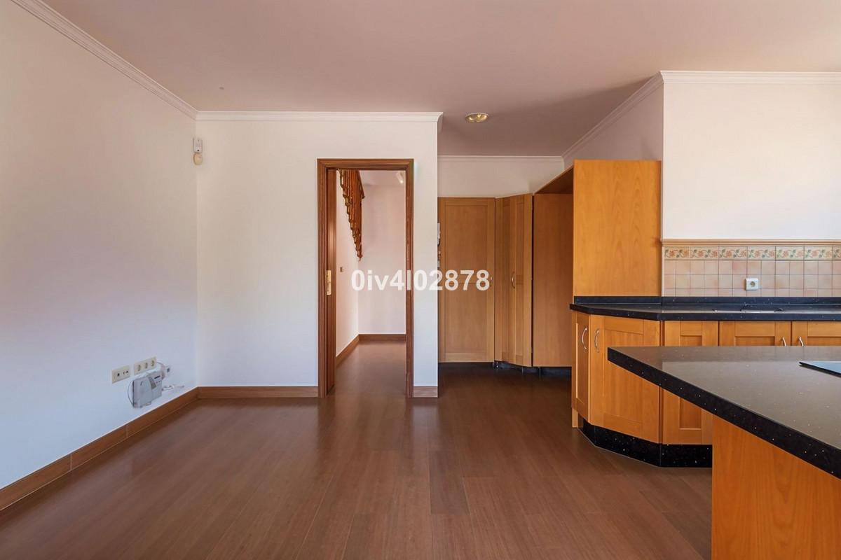Villa for Sale in Benalmádena