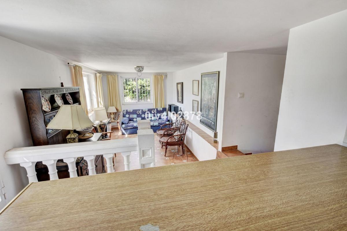 Villa en Venta en Vélez-Málaga